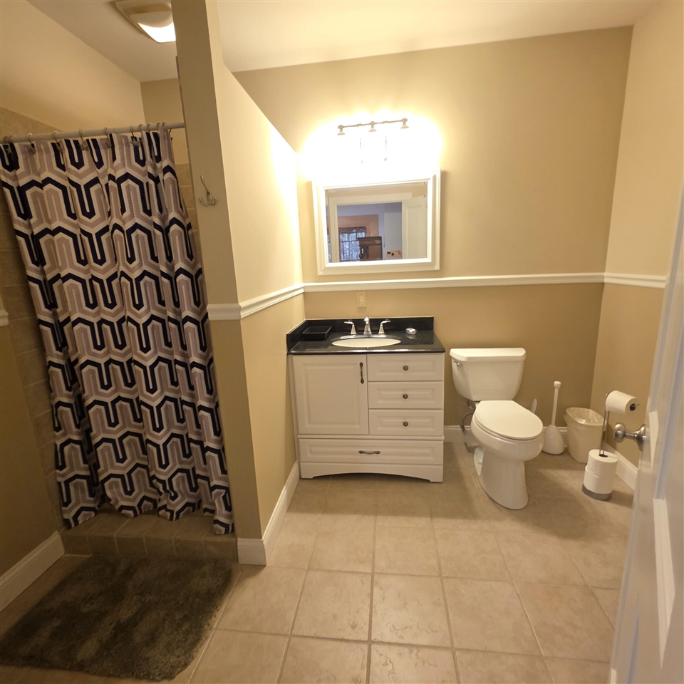 5875 W Michigan Avenue, Pentwater, MI, 49449-8906