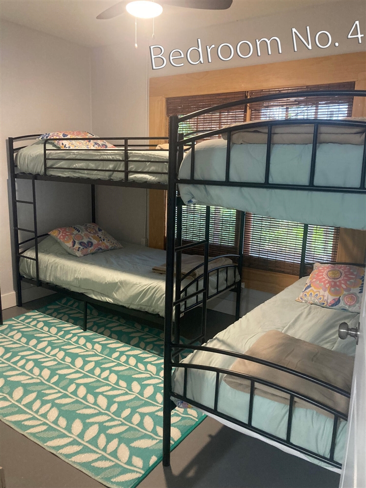 5875 W Michigan Avenue, Pentwater, MI, 49449-8906