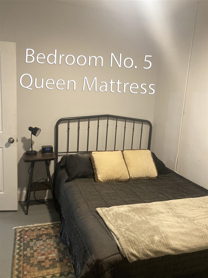 5875 W Michigan Avenue, Pentwater, MI, 49449-8906