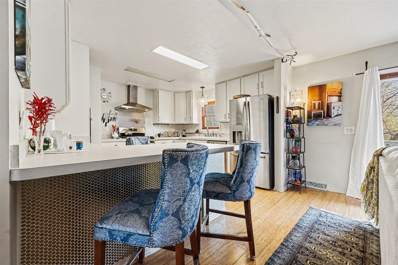 6675&Back 122nd Avenue, Fennville, MI, 49408-9750