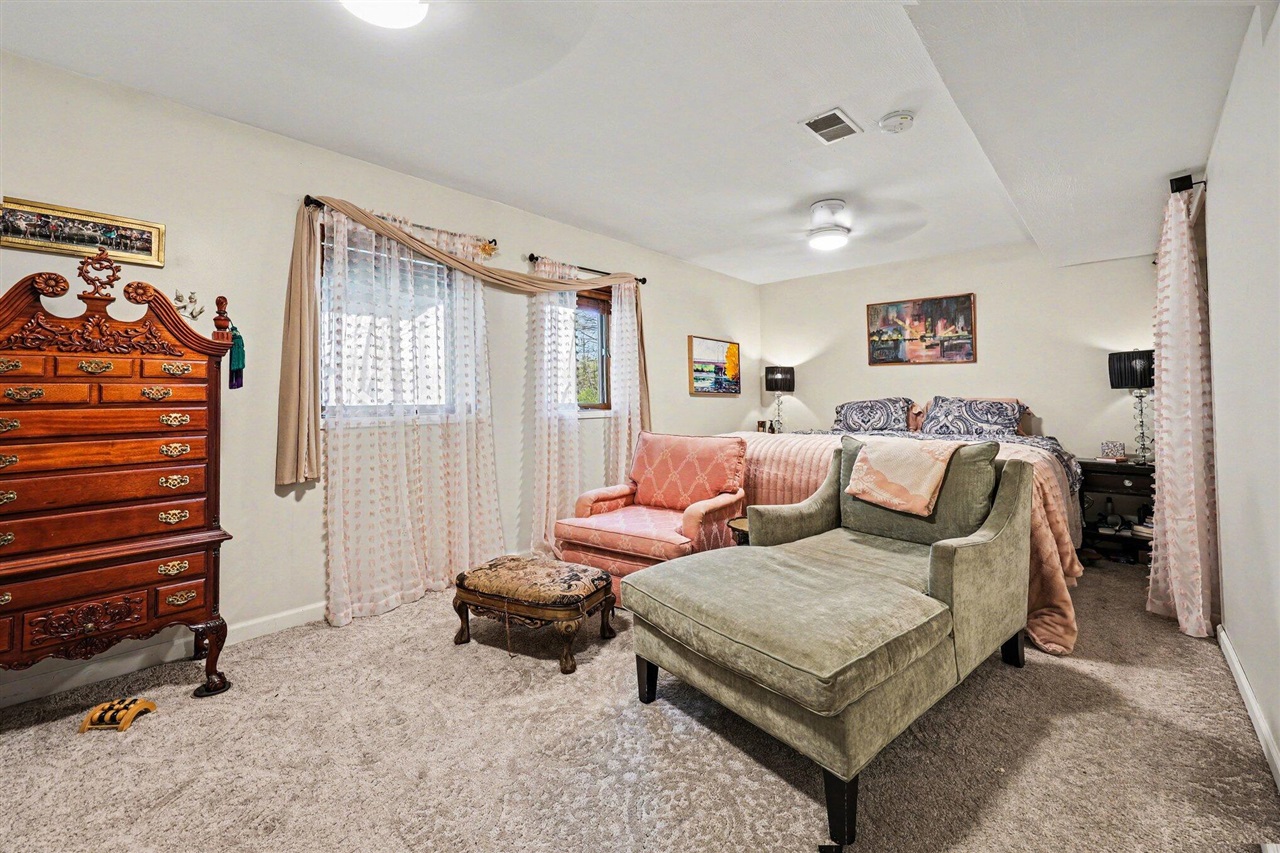 6675&Back 122nd Avenue, Fennville, MI, 49408-9750