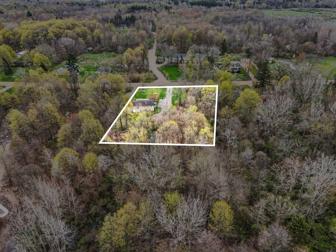 6675&Back 122nd Avenue, Fennville, MI, 49408-9750