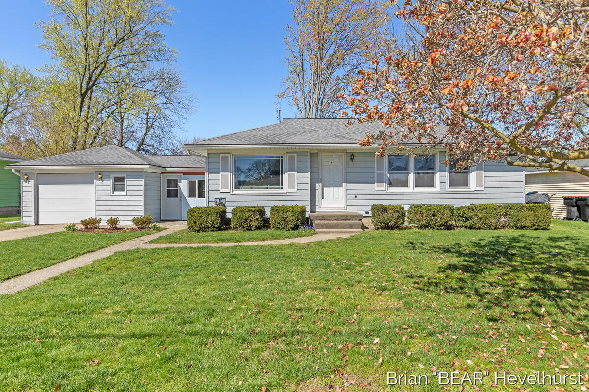 5081 Blaine Avenue, Grand Rapids, MI, 49508-4703
