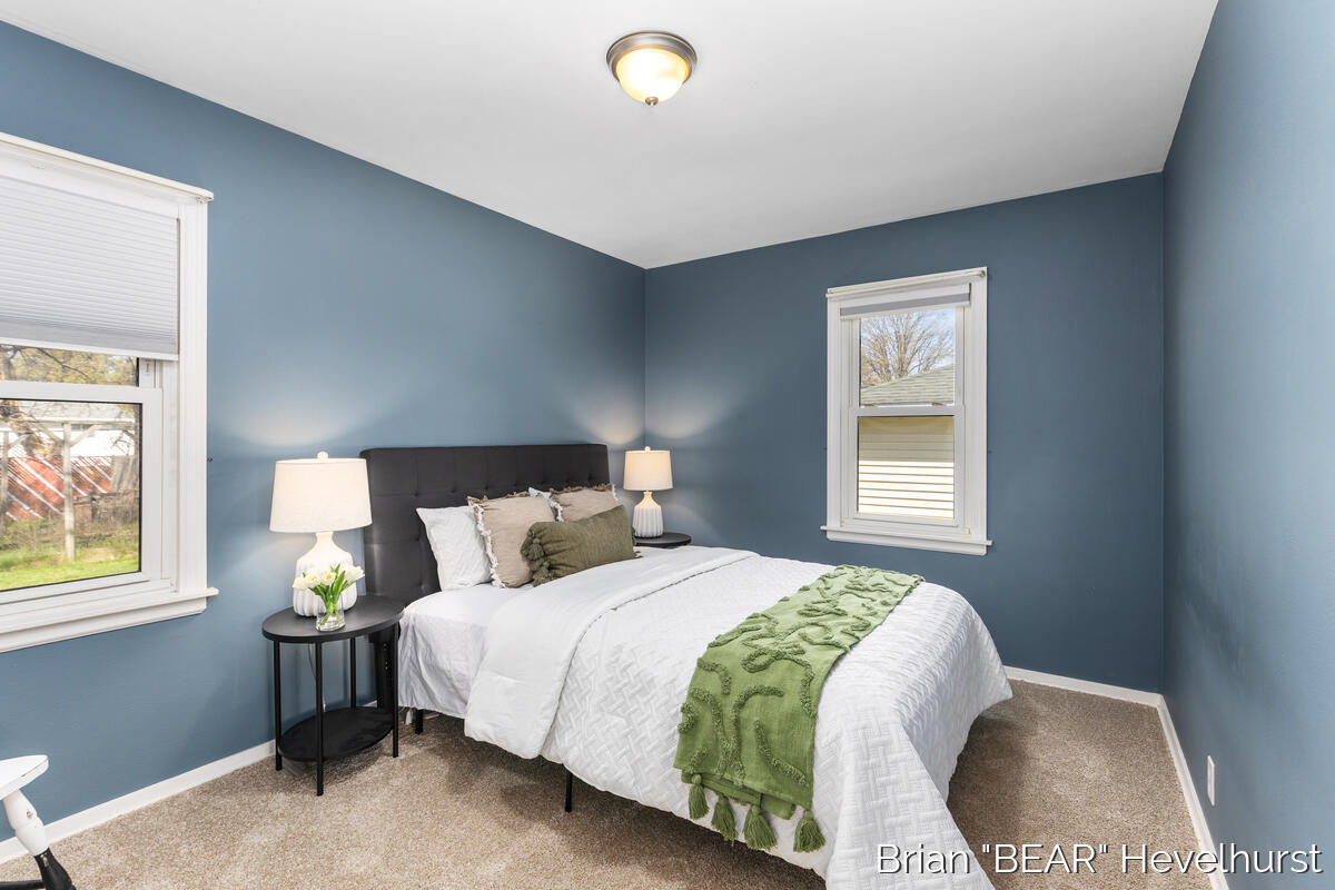 5081 Blaine Avenue, Grand Rapids, MI, 49508-4703