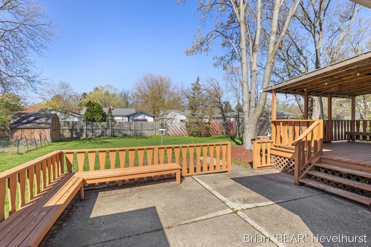 5081 Blaine Avenue, Grand Rapids, MI, 49508-4703