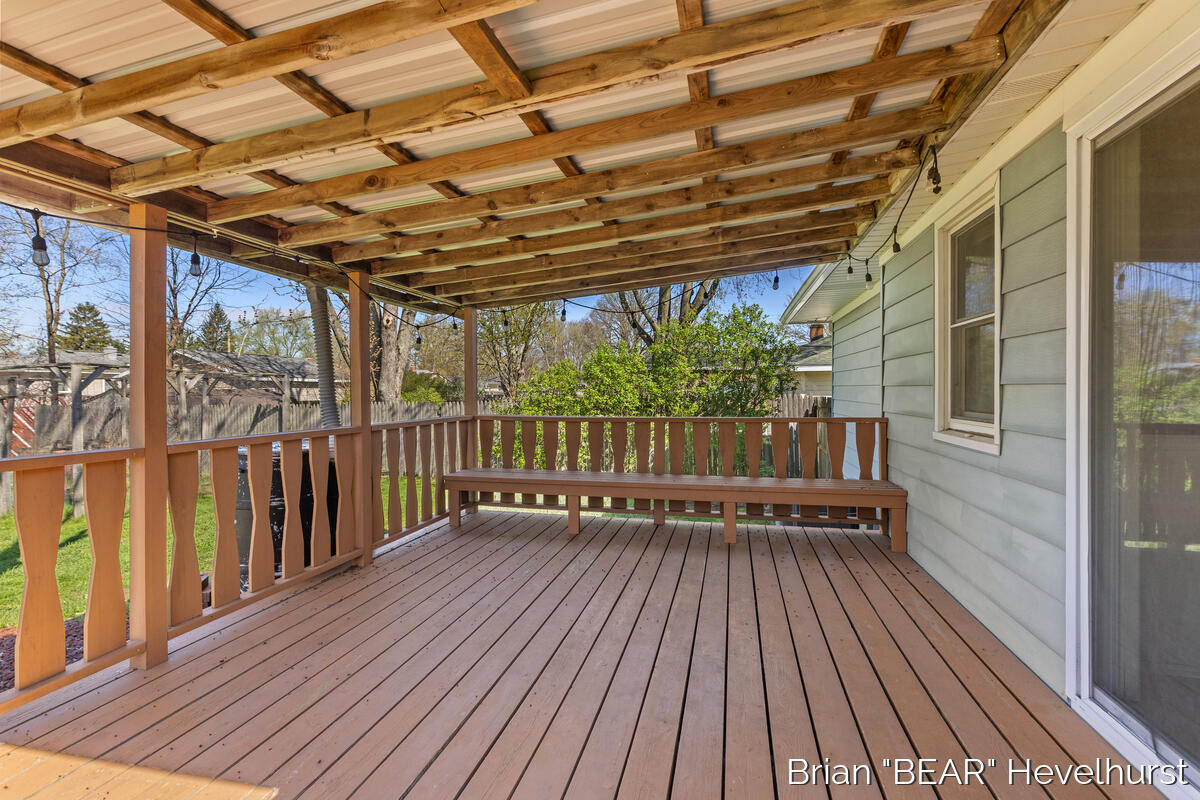 5081 Blaine Avenue, Grand Rapids, MI, 49508-4703