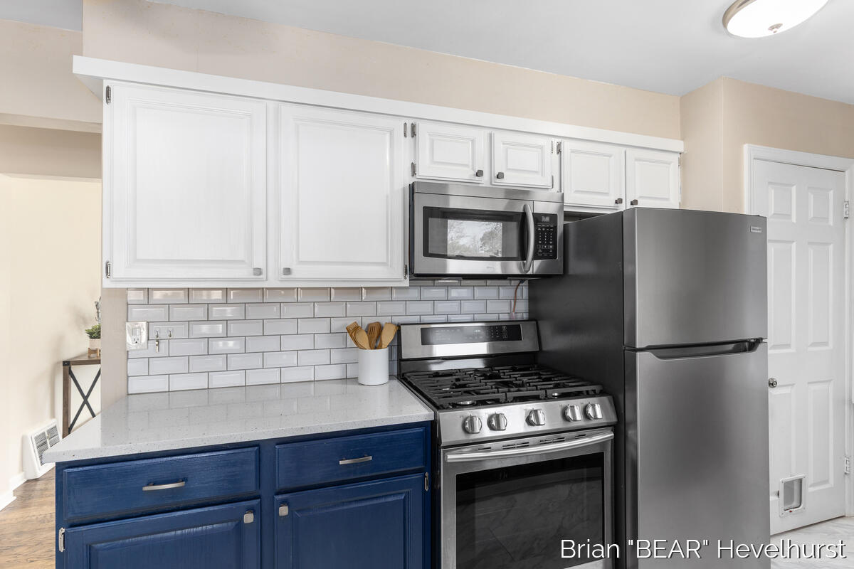 5081 Blaine Avenue, Grand Rapids, MI, 49508-4703