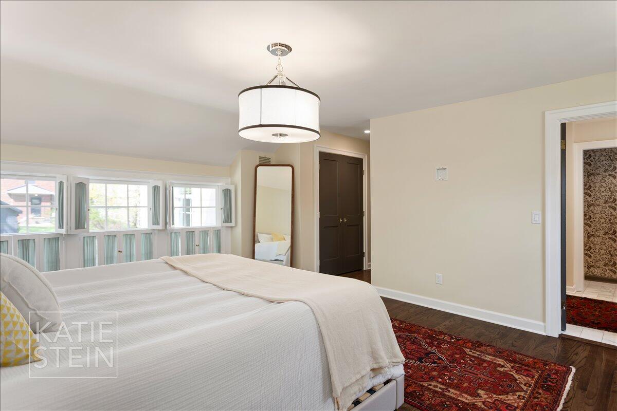 833 Gladstone Drive, East Grand Rapids, MI, 49506-3333