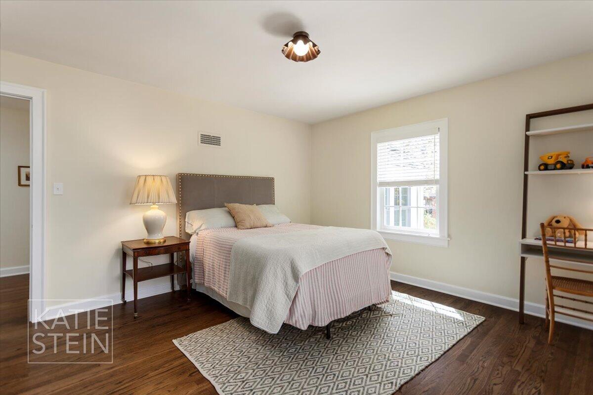 833 Gladstone Drive, East Grand Rapids, MI, 49506-3333