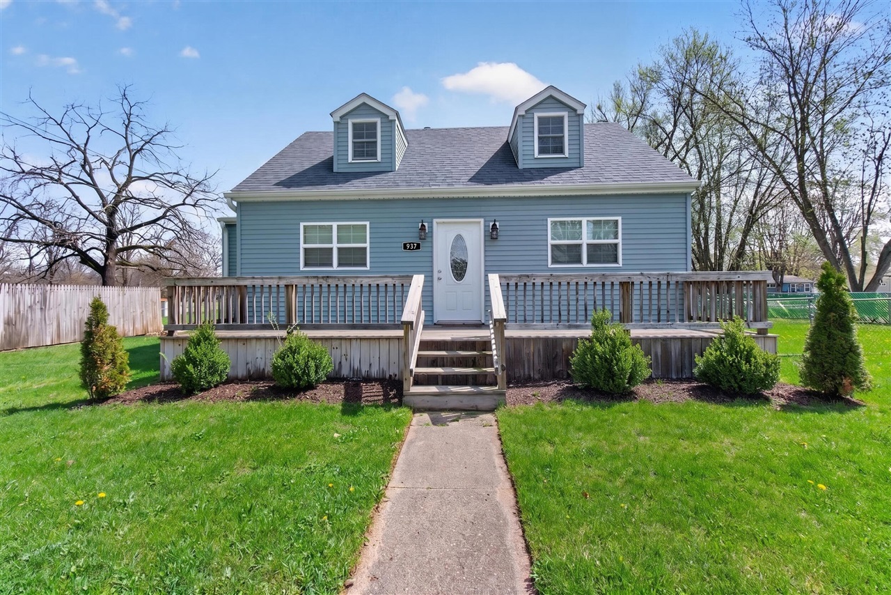 937 Varden Drive, Jackson, MI, 49202-2947