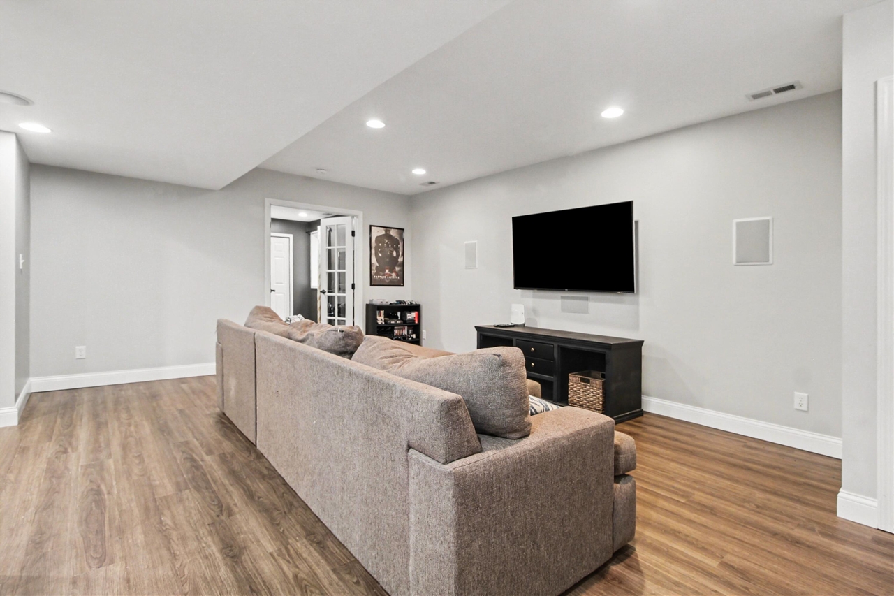 7615 Abigail Drive, Ypsilanti, MI, 48198-7601