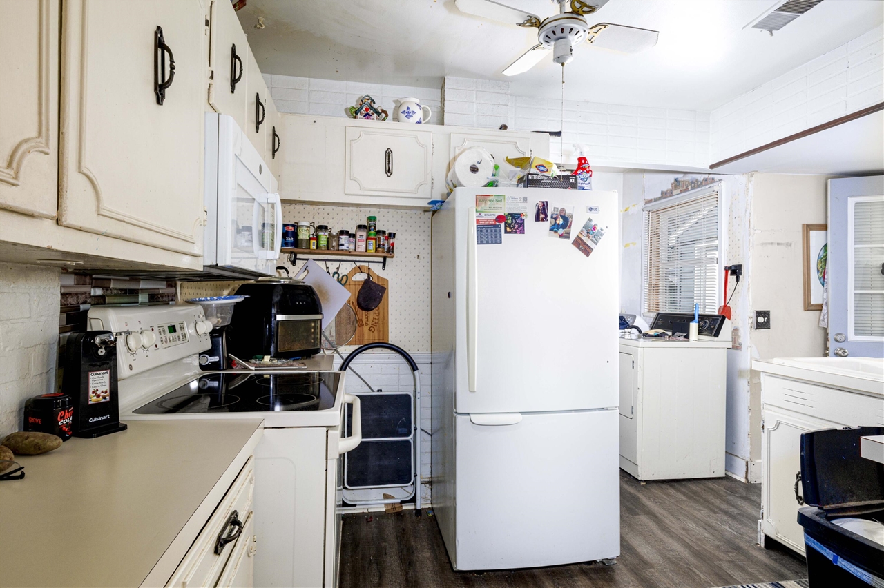 1409 Fuller Avenue, Grand Rapids, MI, 49505-5304