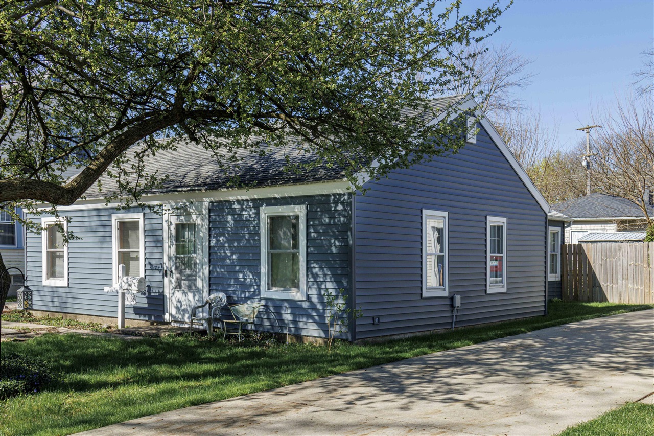 1409 Fuller Avenue, Grand Rapids, MI, 49505-5304