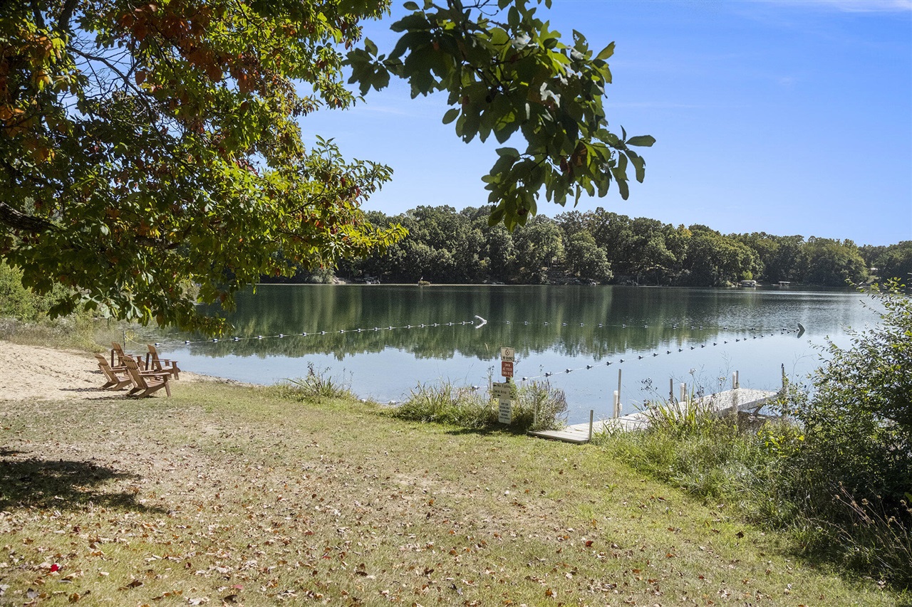 132 Hollybrook Ct, Jerome, MI, 49249-9400