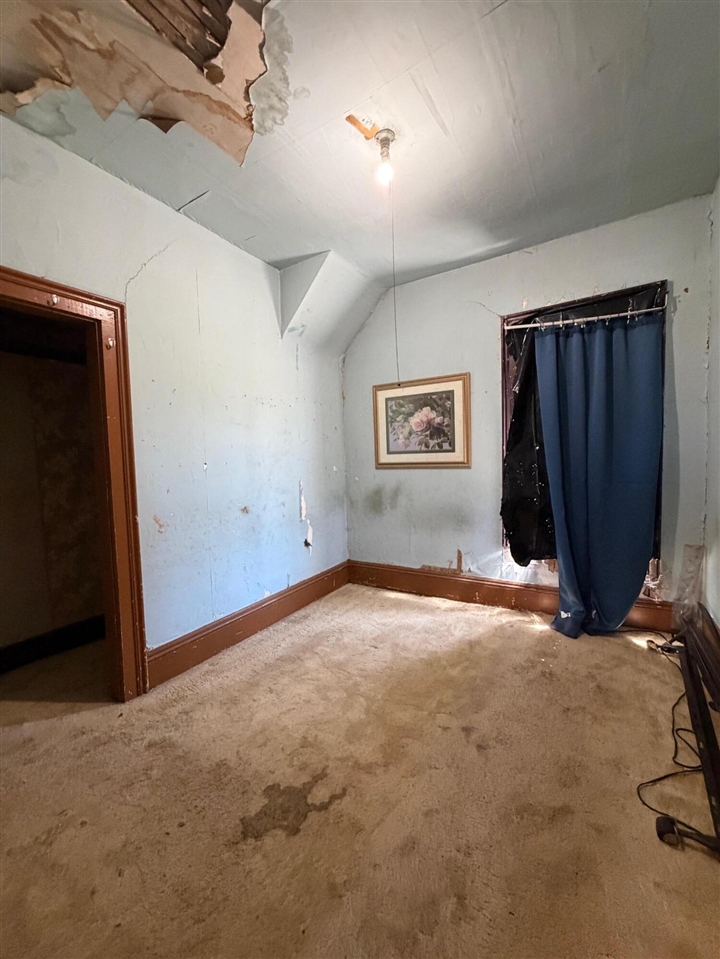 4888 W 12th Street, Fremont, MI, 49412-9608