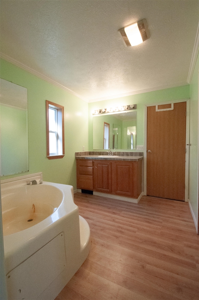 680 Westbrook, Battle Creek, MI, 49014-5948