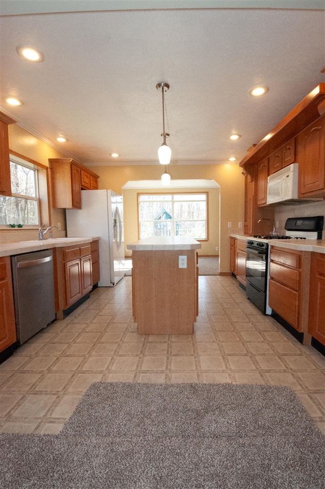 680 Westbrook, Battle Creek, MI, 49014-5948