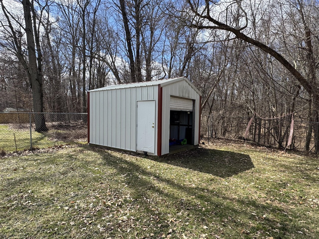 10736 Woodbushe Drive, Lowell, MI, 49331