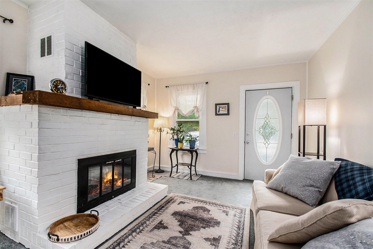 743 Platt Street, Niles, MI, 49120-1533