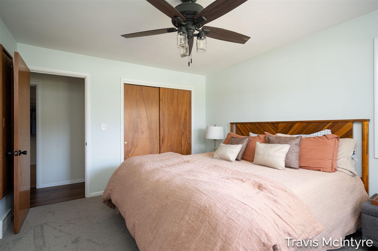 3343 Gateshead Street, Rockford, MI, 49341-9217