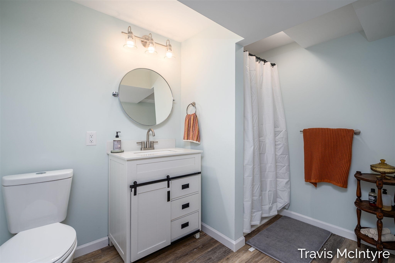 3343 Gateshead Street, Rockford, MI, 49341-9217