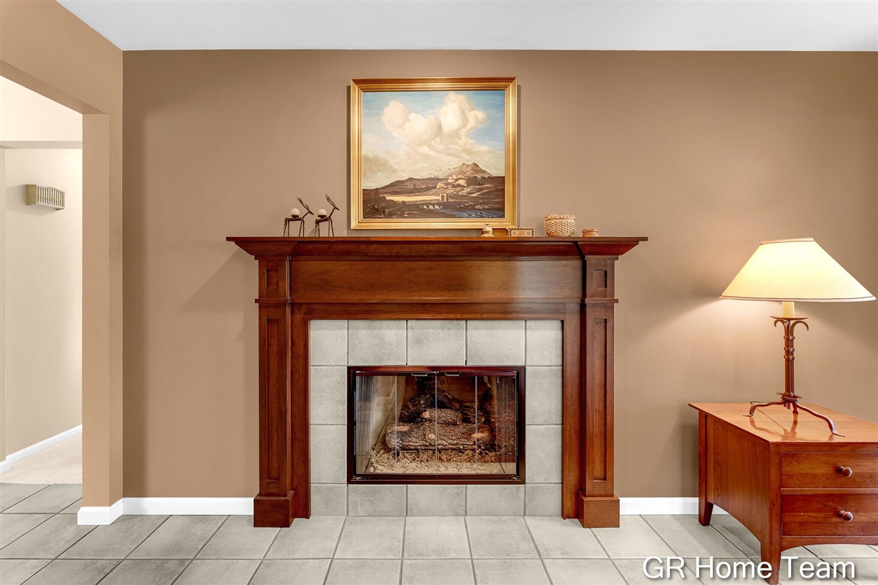 867 Cramton Avenue, Ada, MI, 49301