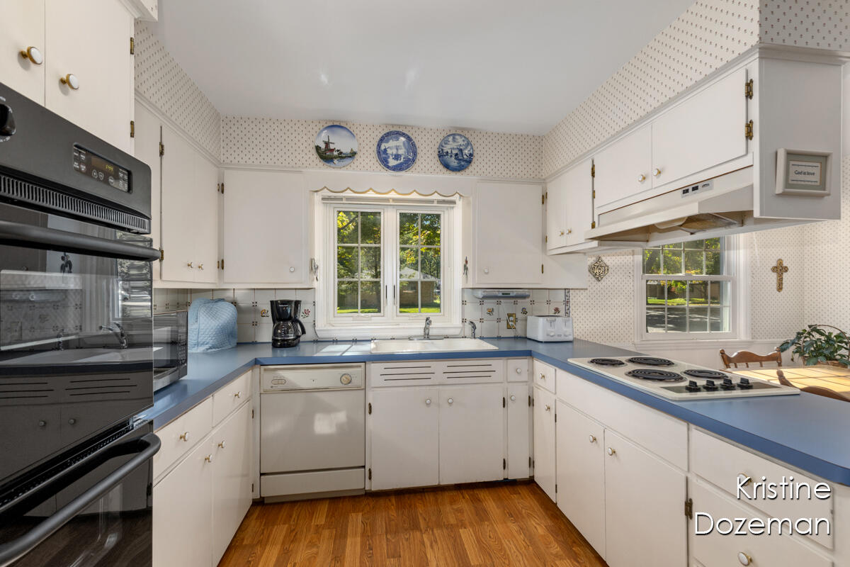 2668 Union Avenue, Grand Rapids, MI, 49507-3582