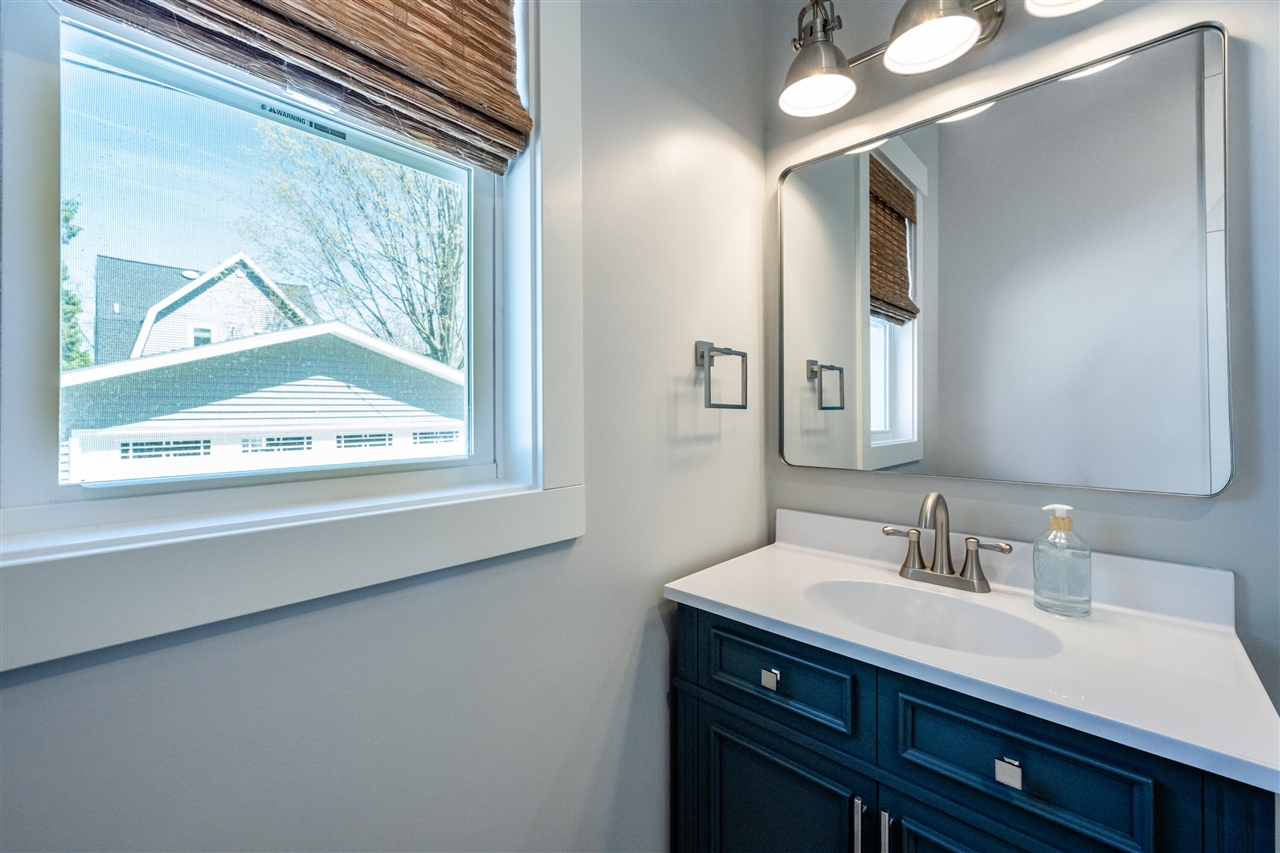 1718 S State Street, Saint Joseph, MI, 49085-1655