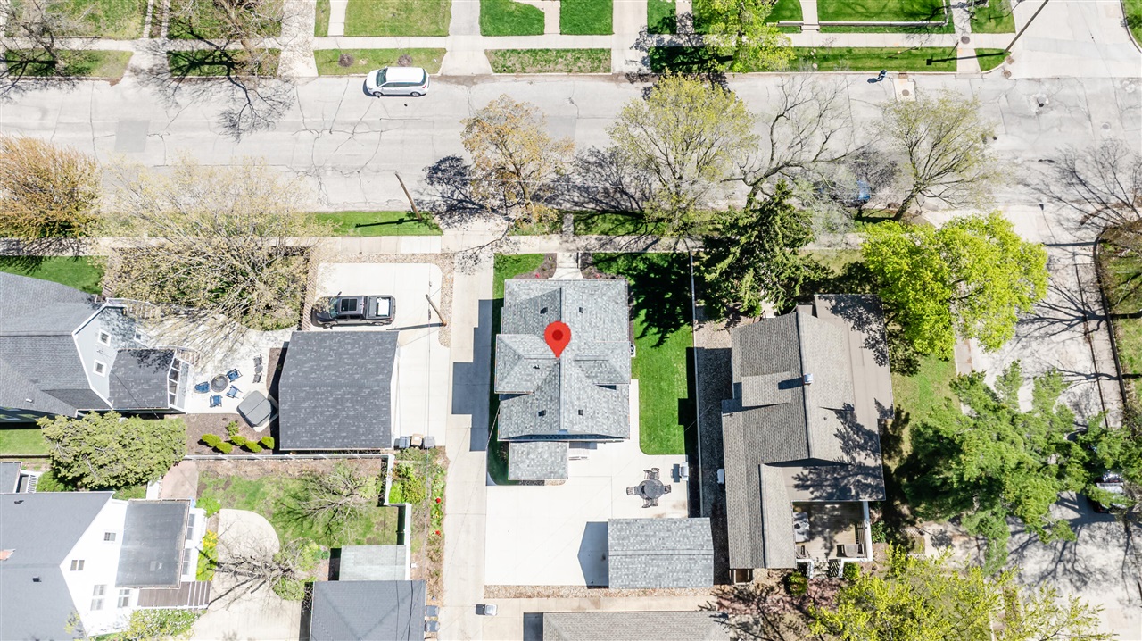 1718 S State Street, Saint Joseph, MI, 49085-1655