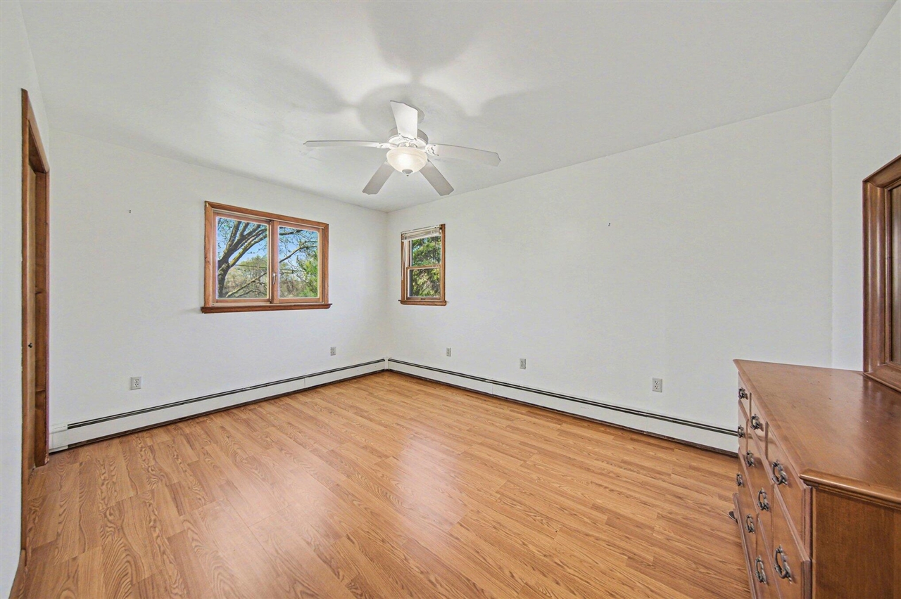5497 Clark Lake Road, Jackson, MI, 49201-9288