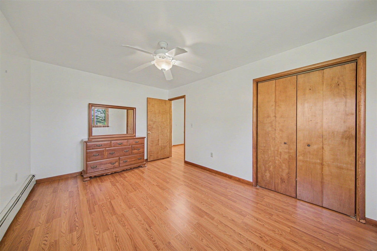 5497 Clark Lake Road, Jackson, MI, 49201-9288