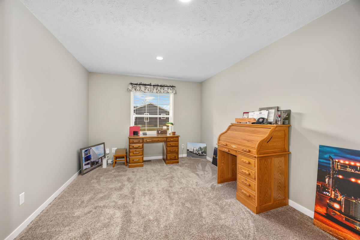 5221 Hollow Lane UNIT&nbsp;170, Holland, MI, 49423-8202