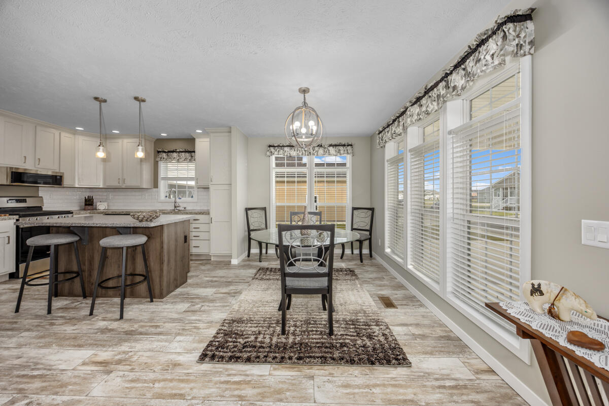 5221 Hollow Lane UNIT&nbsp;170, Holland, MI, 49423-8202