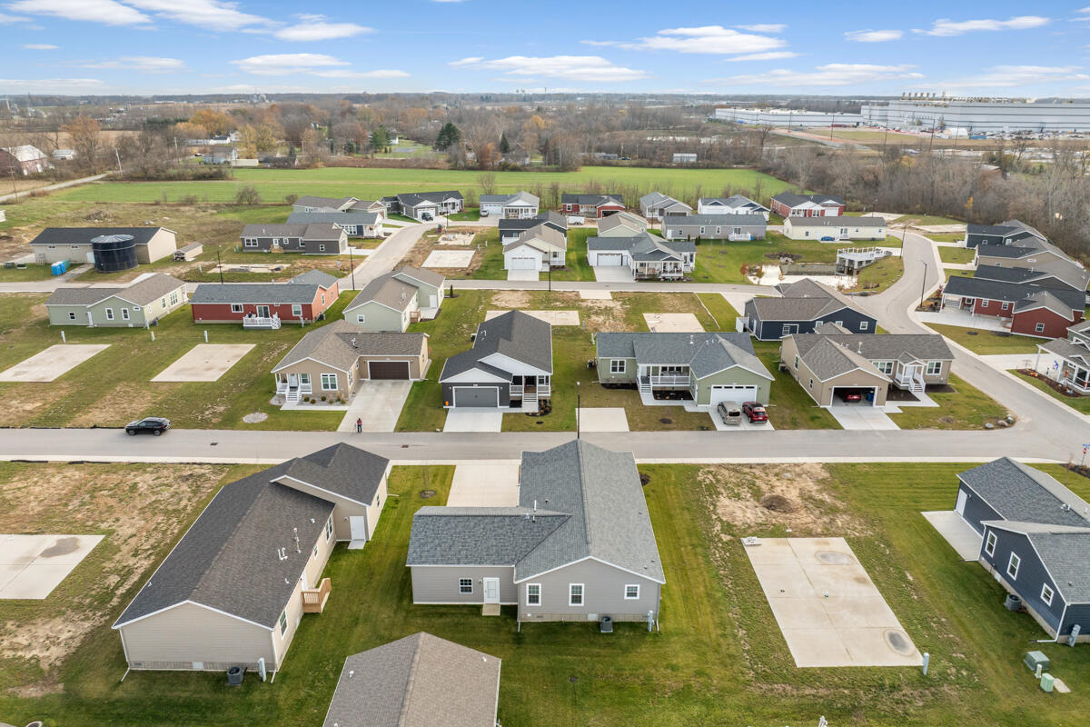 5221 Hollow Lane UNIT&nbsp;170, Holland, MI, 49423-8202