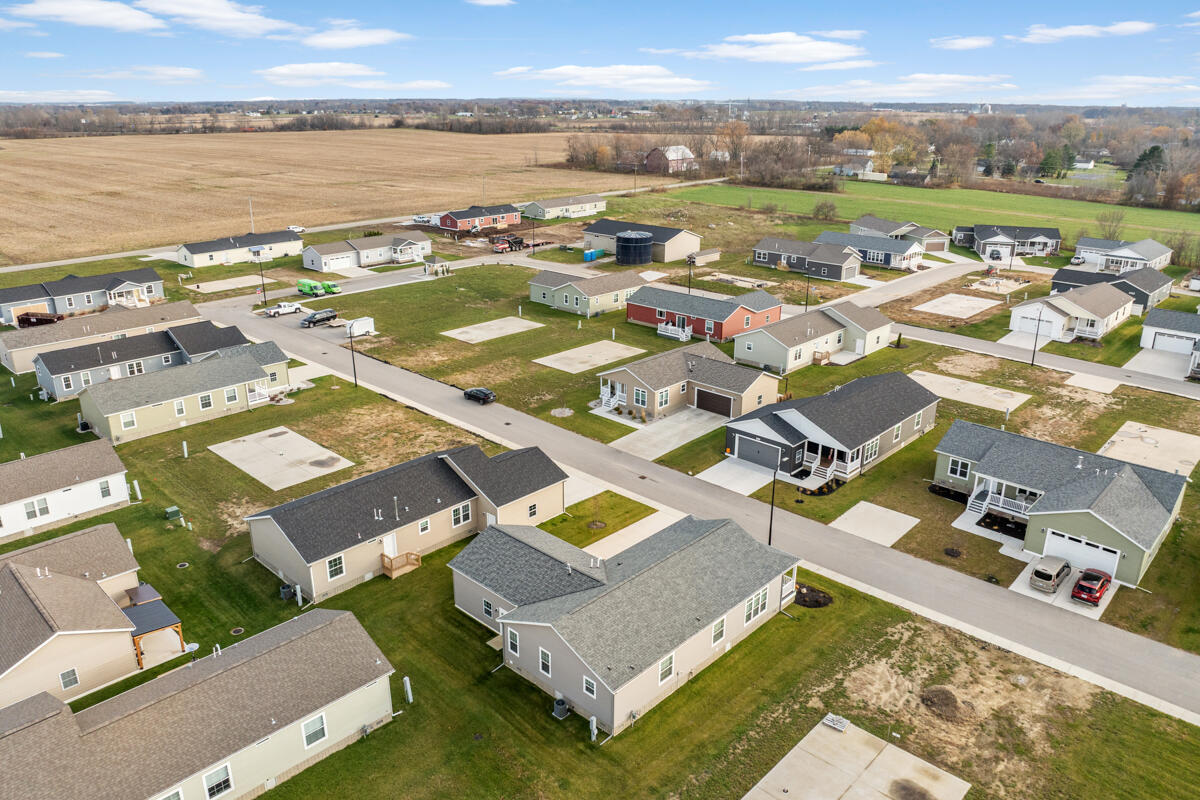 5221 Hollow Lane UNIT&nbsp;170, Holland, MI, 49423-8202