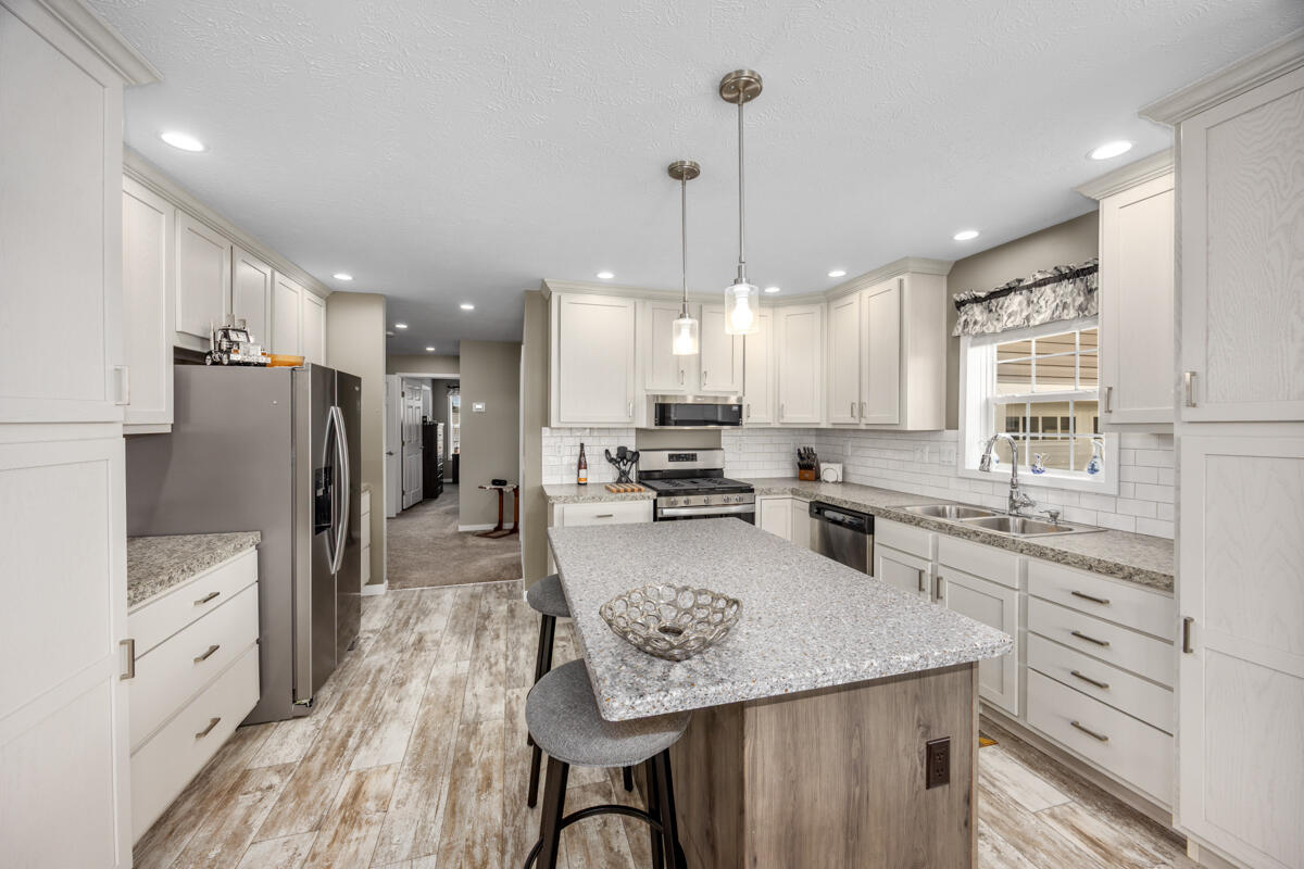 5221 Hollow Lane UNIT&nbsp;170, Holland, MI, 49423-8202