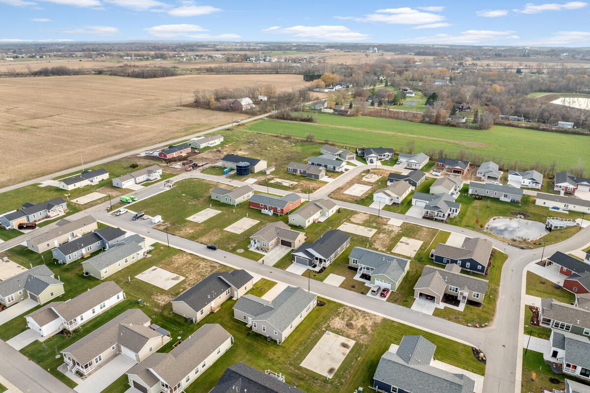 5221 Hollow Lane UNIT&nbsp;170, Holland, MI, 49423-8202