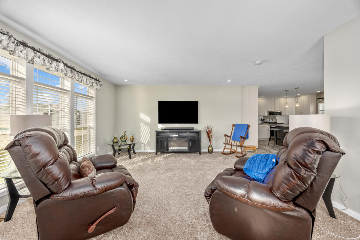 5221 Hollow Lane UNIT&nbsp;170, Holland, MI, 49423-8202