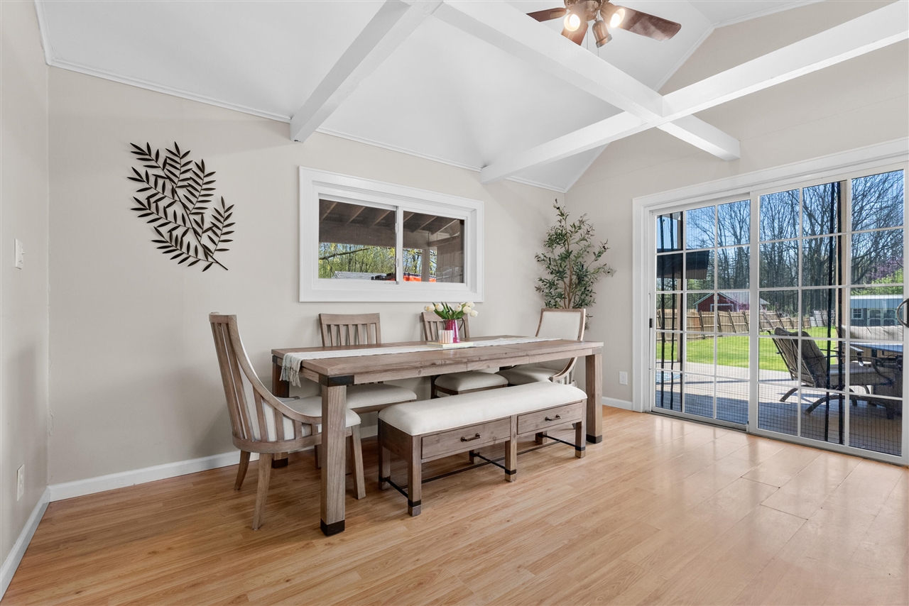 8492 Douglas Avenue, Kalamazoo, MI, 49009