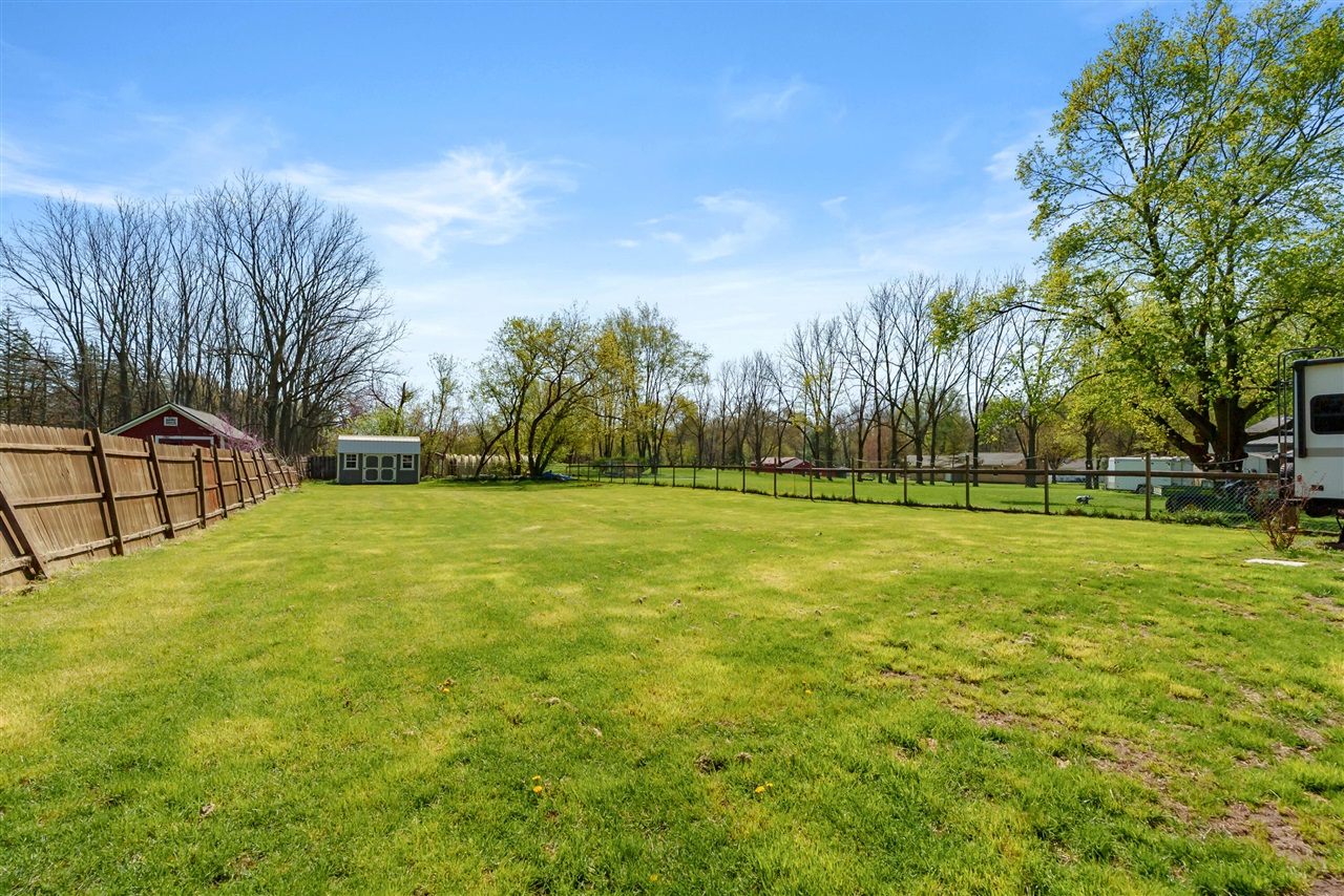 8492 Douglas Avenue, Kalamazoo, MI, 49009