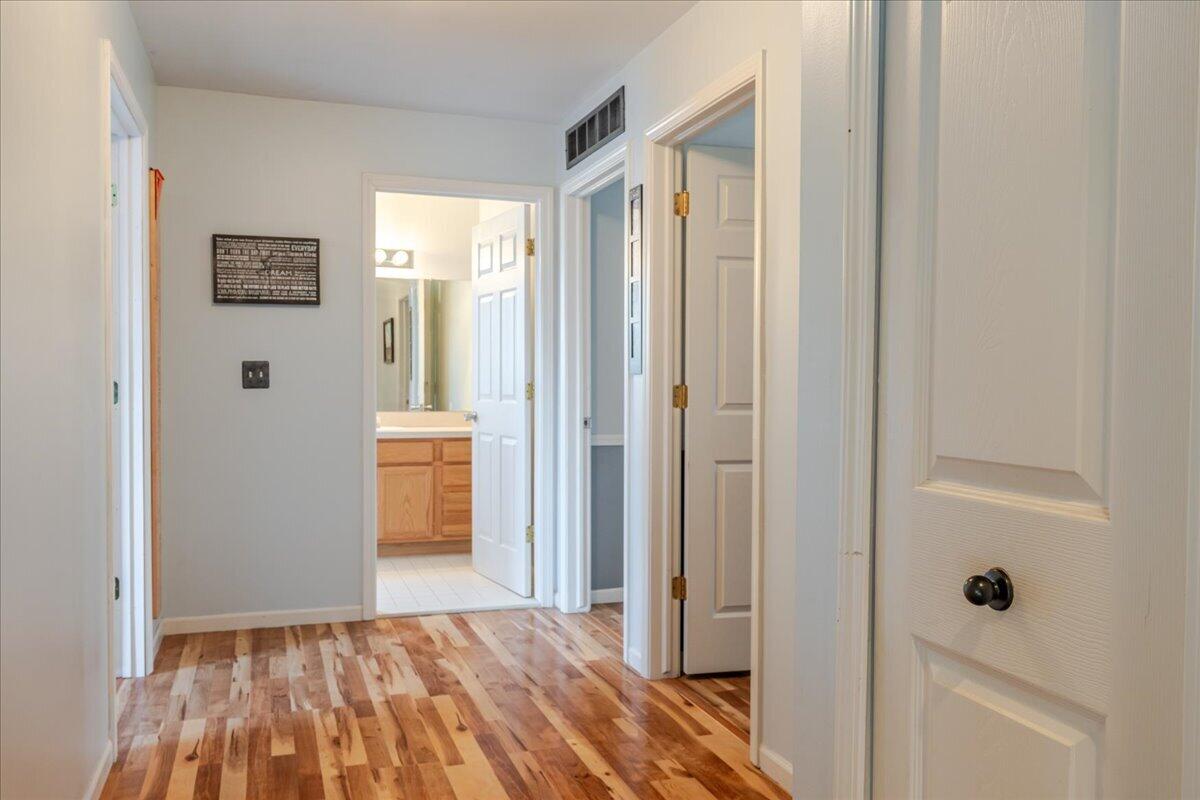 7956 Thornhill Drive, Ypsilanti, MI, 48197-6160