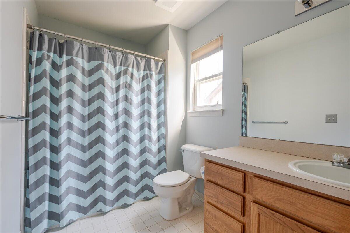 7956 Thornhill Drive, Ypsilanti, MI, 48197-6160