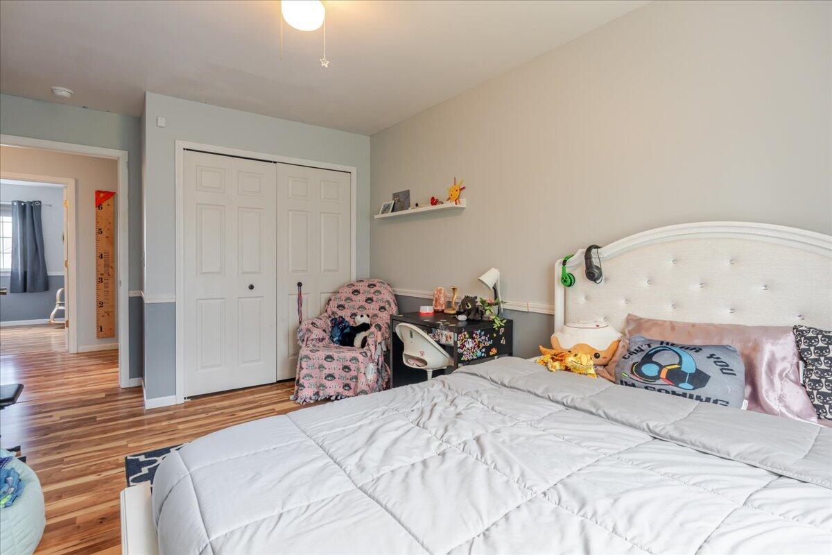 7956 Thornhill Drive, Ypsilanti, MI, 48197-6160