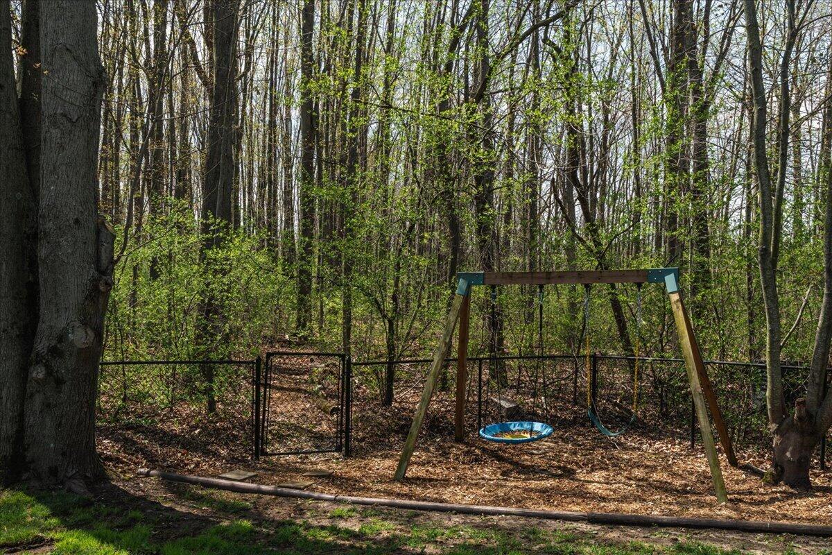 7956 Thornhill Drive, Ypsilanti, MI, 48197-6160