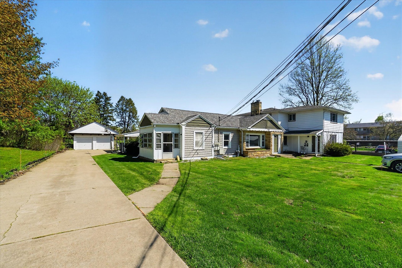176 Oakhurst Avenue, Kalamazoo, MI, 49001-5313