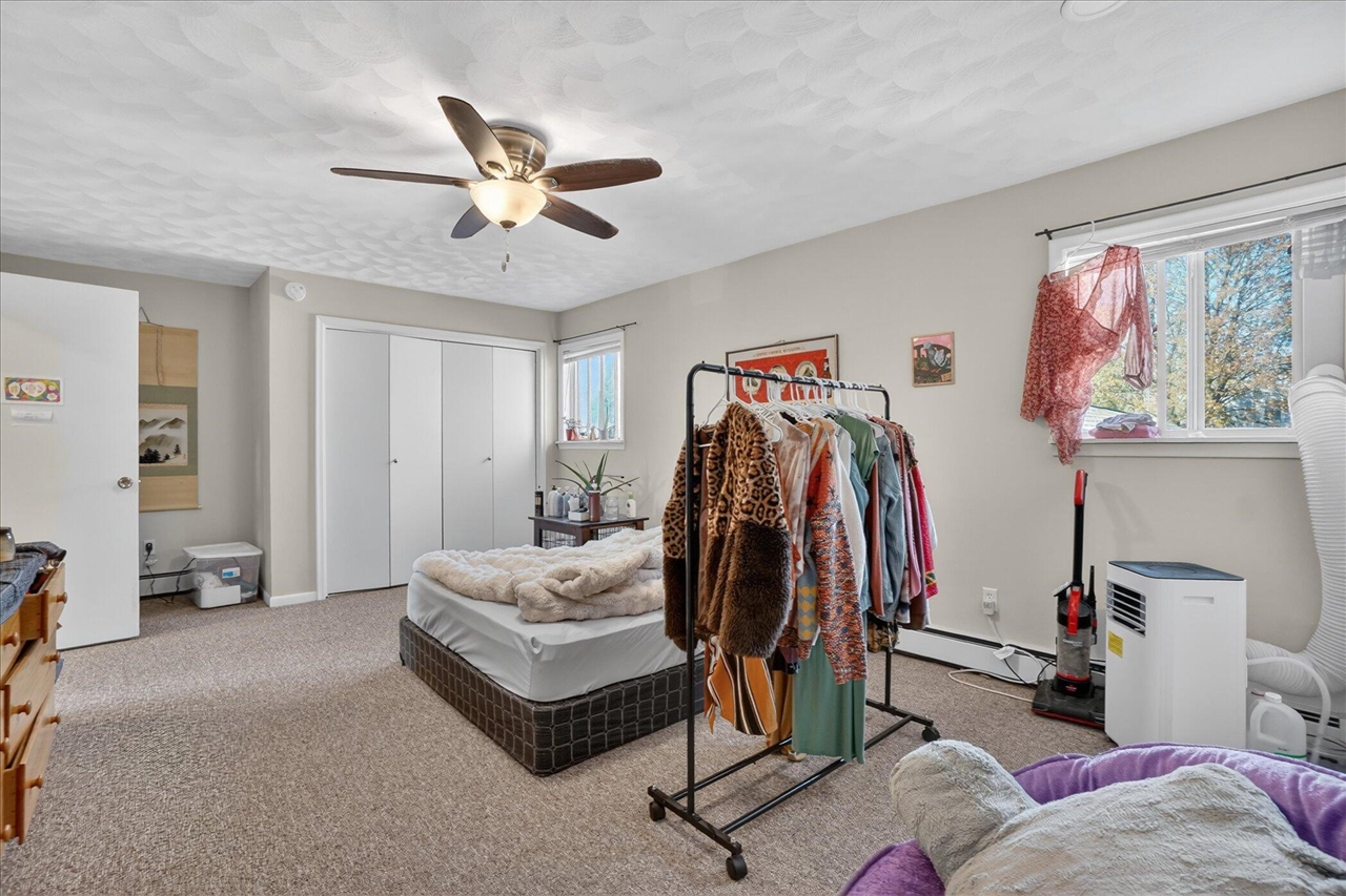 176 Oakhurst Avenue, Kalamazoo, MI, 49001-5313