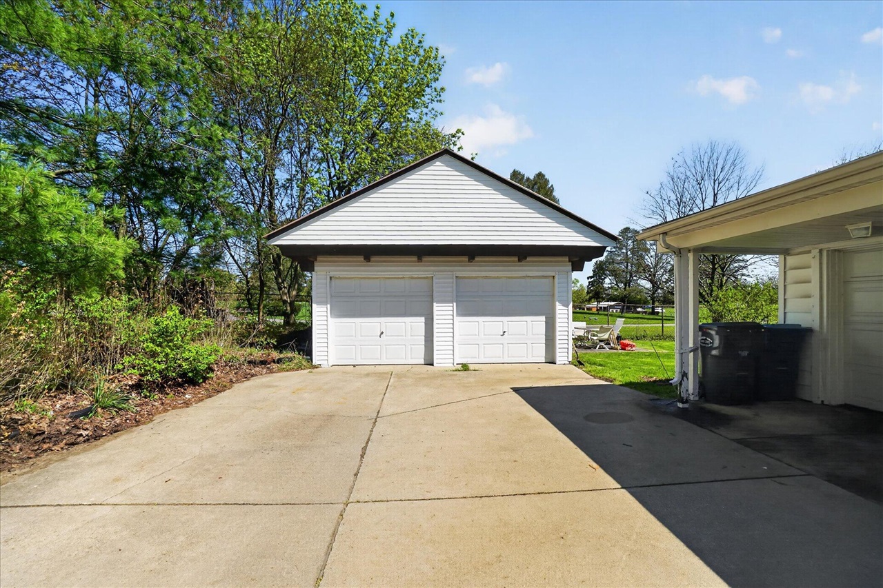176 Oakhurst Avenue, Kalamazoo, MI, 49001-5313