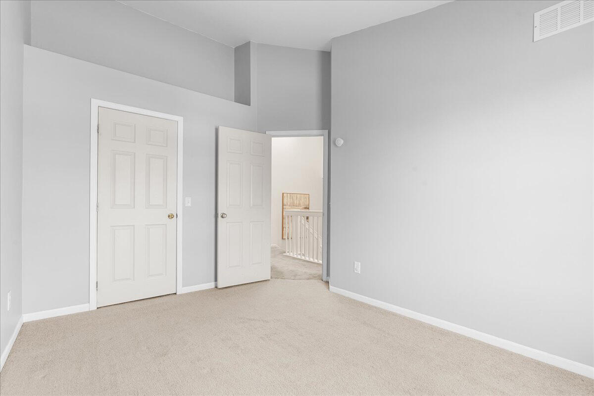 7306 Deer Track Drive, Ypsilanti, MI, 48197