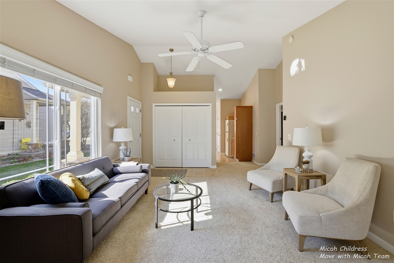 2936 Pebblestone Drive, Hudsonville, MI, 49426-8769