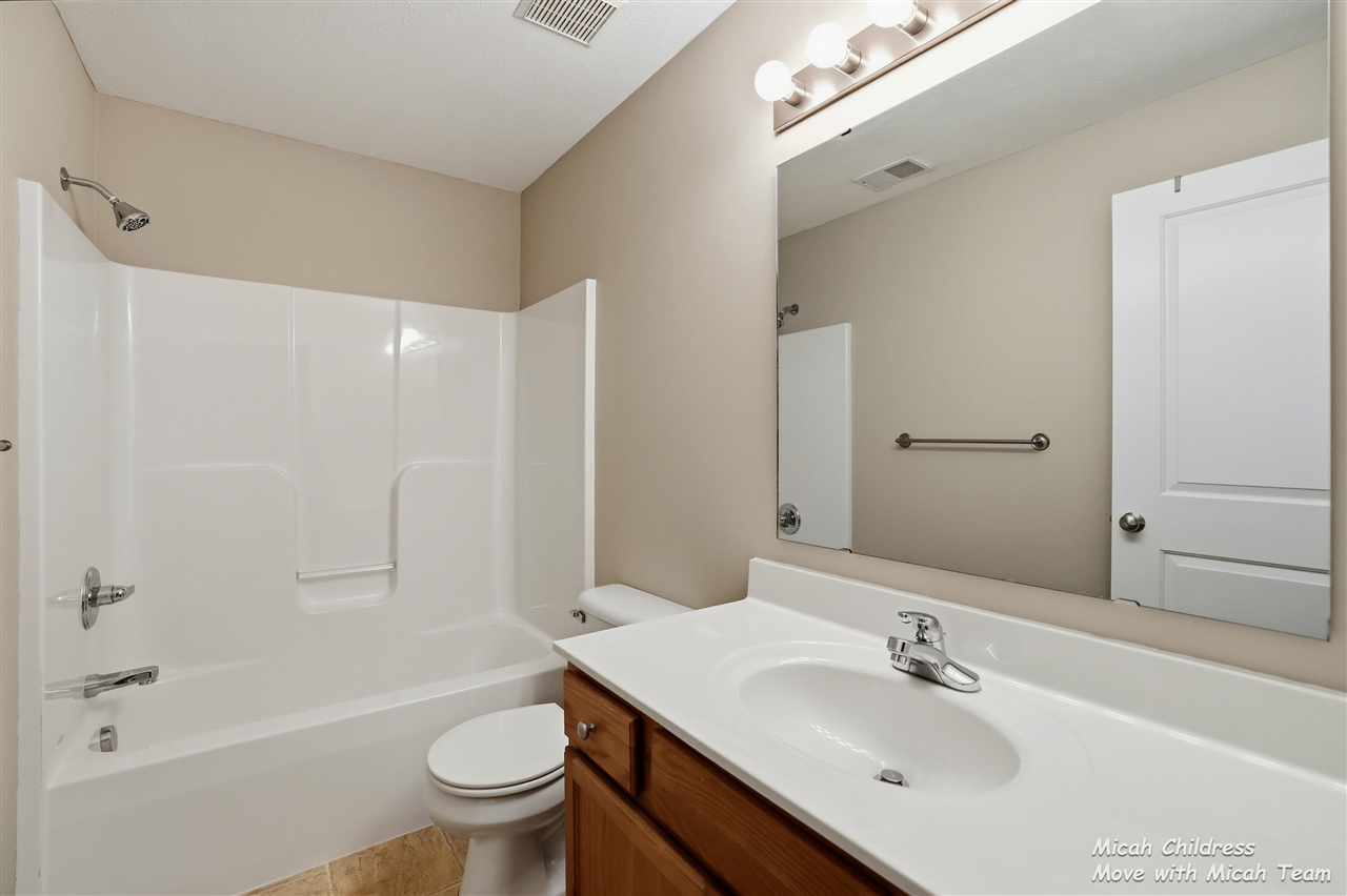 2936 Pebblestone Drive, Hudsonville, MI, 49426-8769